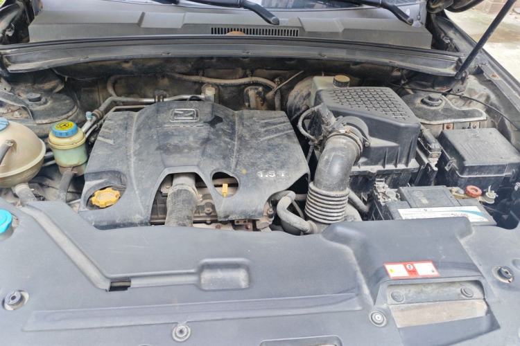 Used Zotye T600 2015 1.5T Manual Elite Model Engine Bay