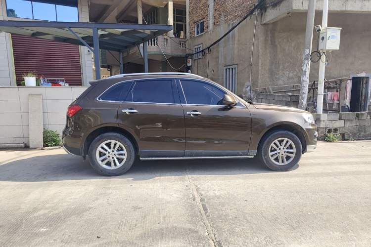 Used Zotye T600 2015 1.5T Manual Luxury Model Exterior 2