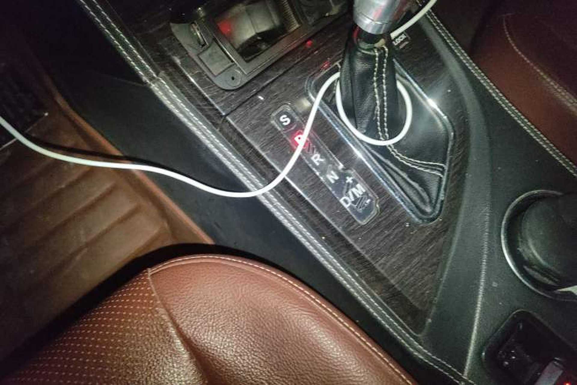 Used Zotye T600 2015 2.0T DCT Luxury Version Gear Lever