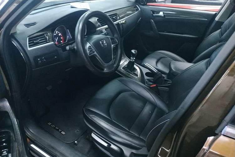 Used Zotye T600 2015 1.5T Manual Luxury Model Left Front Seat