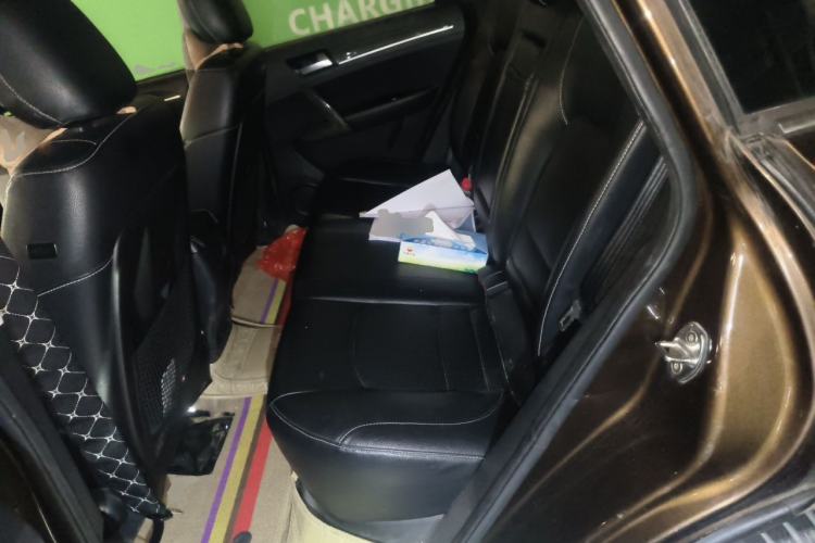 Used Zotye T600 2015 1.5T Manual Luxury Model Left Rear Seat