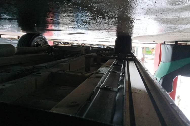 Used Zotye T600 2015 2.0T DCT Prestige Edition Left Side Sill