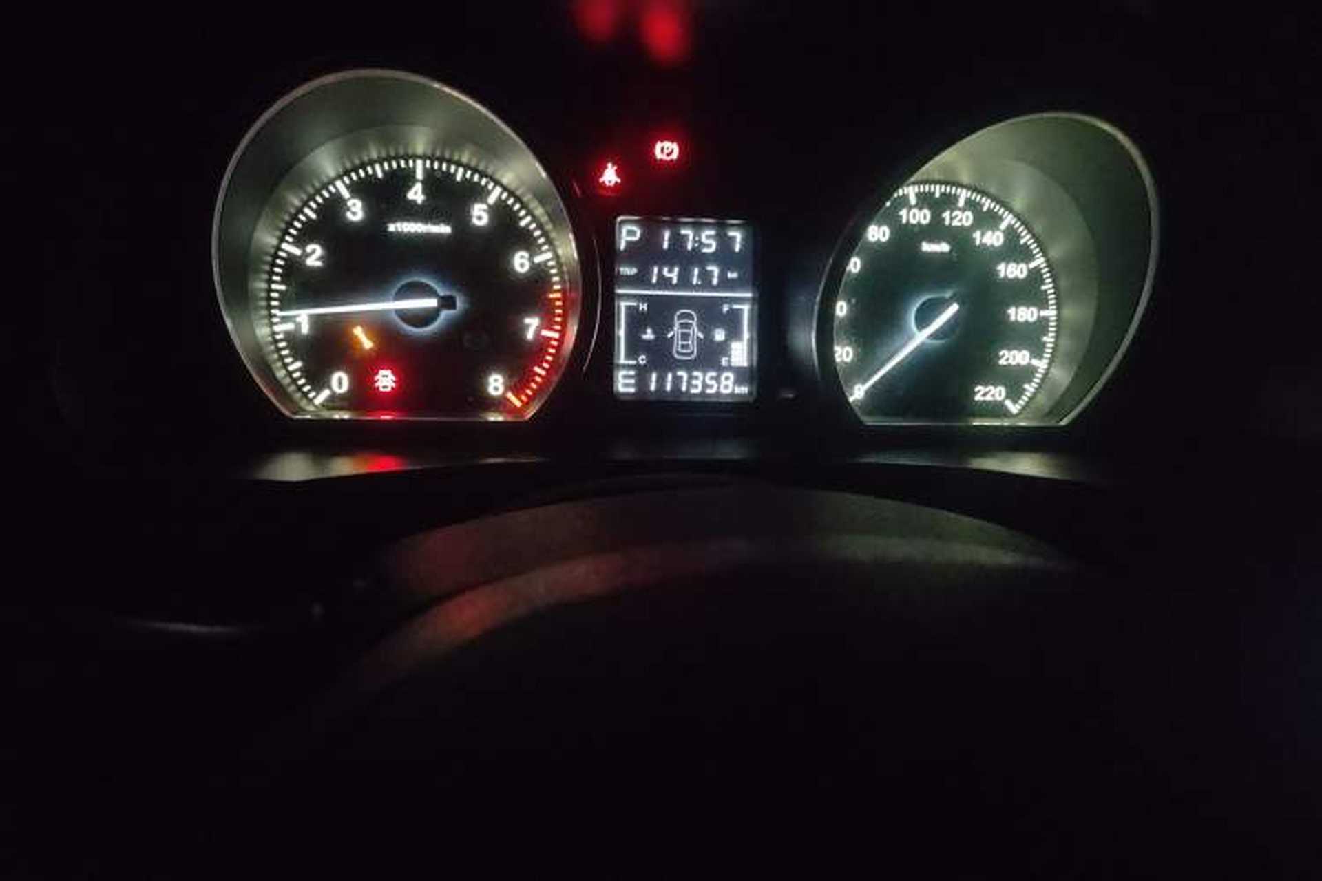 Used Zotye T600 2015 2.0T DCT Luxury Version Odometer Close Up