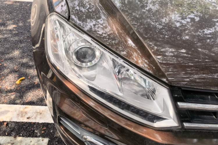 Used Zotye T600 2015 1.5T Manual Luxury Model Right Front Headlight