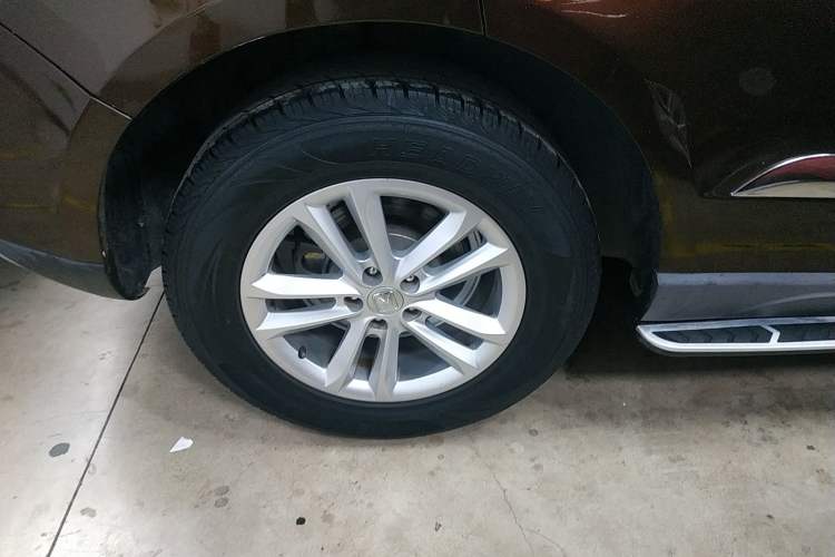 Used Zotye T600 2015 1.5T Manual Luxury Model Right Rear Wheel Hub