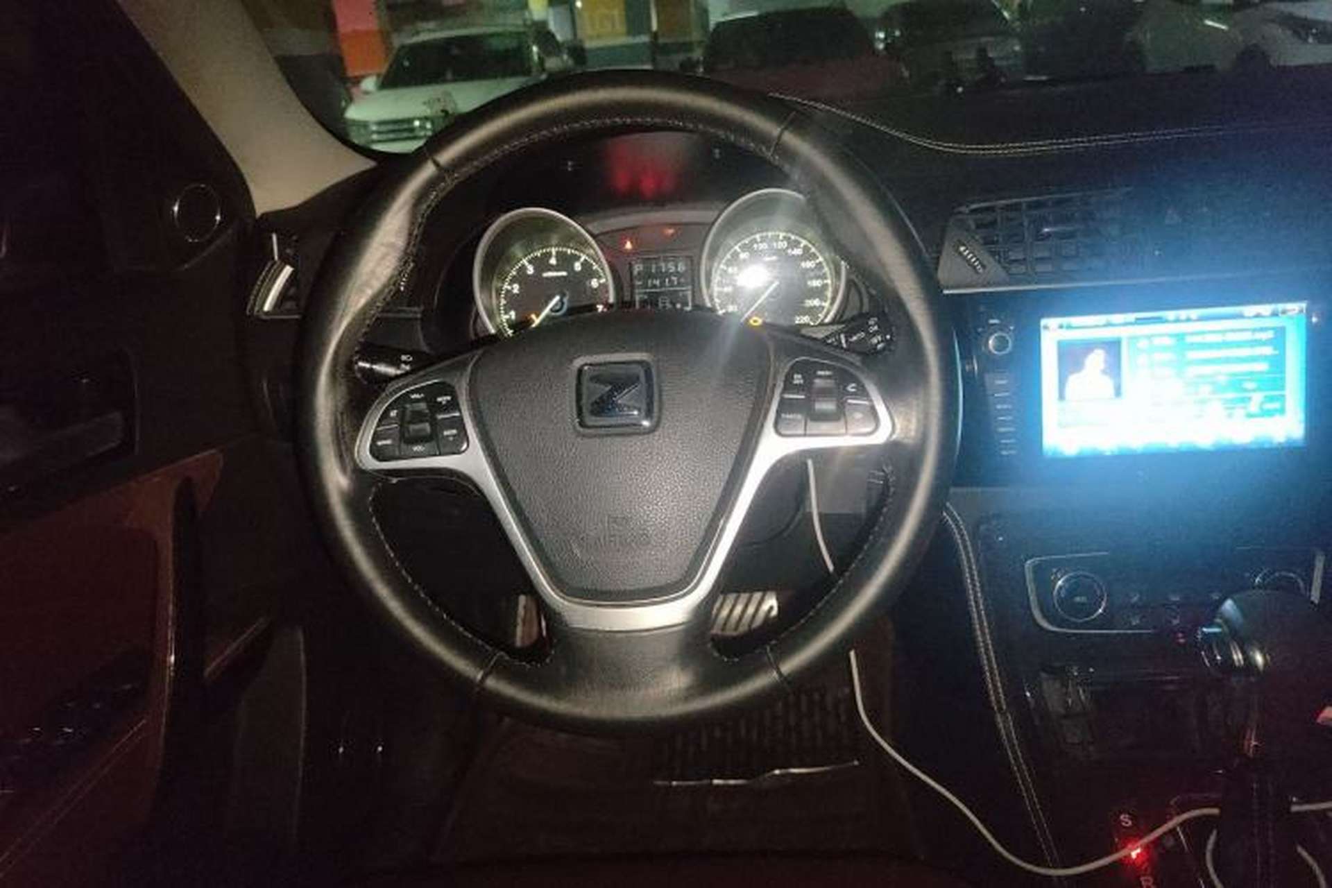 Used Zotye T600 2015 2.0T DCT Luxury Version Steering Wheel