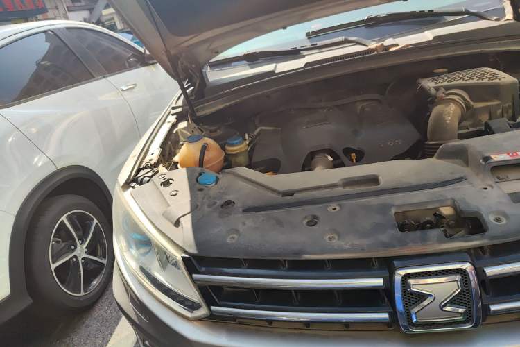 Used Zotye T600 2015 1.5T Manual Luxury Model Engine Bay Right