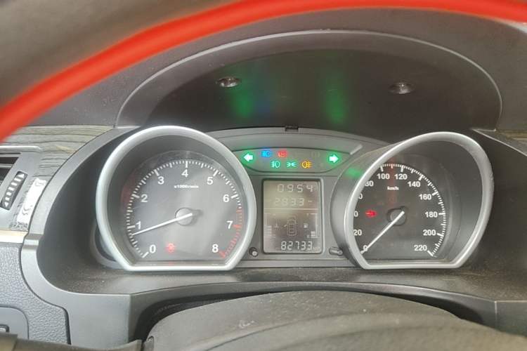 Used Zotye T600 2015 1.5T Manual Luxury Model Instrument Cluster