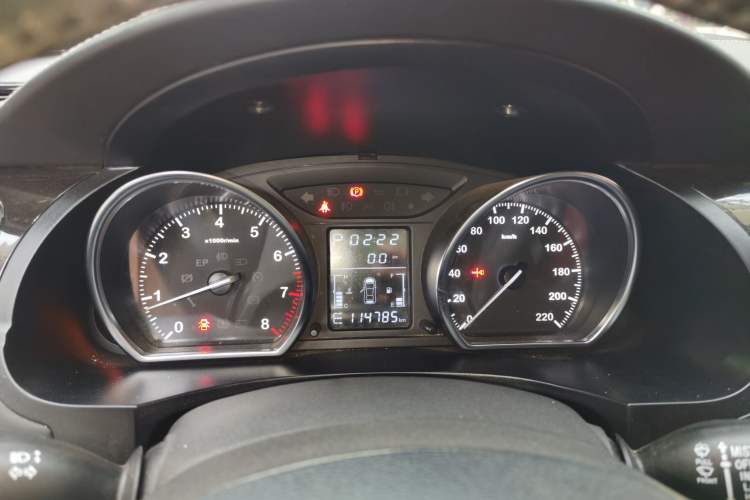 Used Zotye T600 2015 2.0T DCT Luxury Version Instrument Cluster