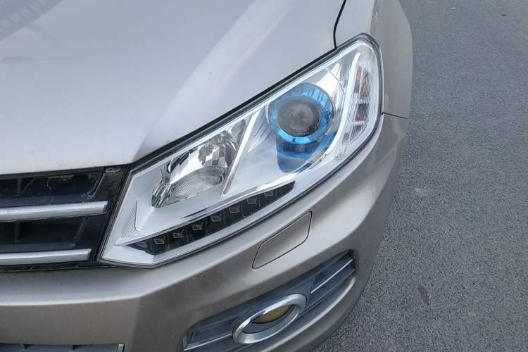 Used Zotye T600 2015 1.5T Manual Elite Model Left Front Headlight