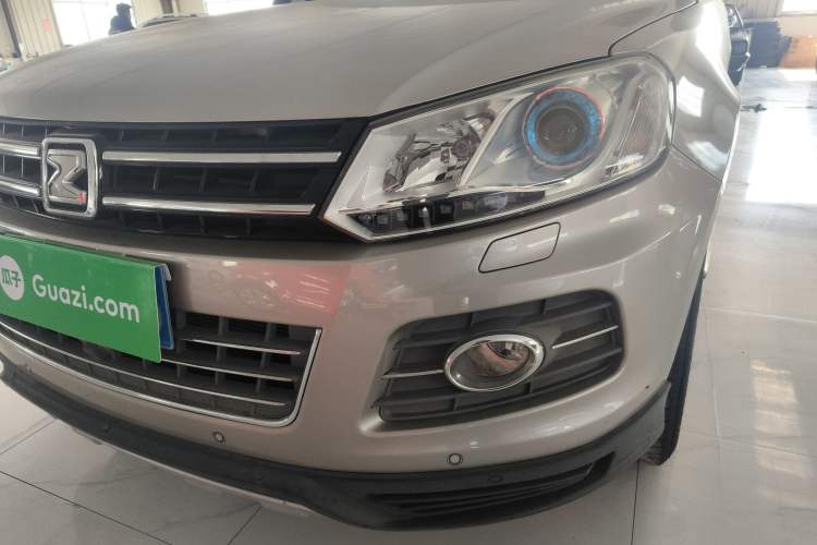 Used Zotye T600 2015 1.5T Manual Luxury Model Left Front Headlight
