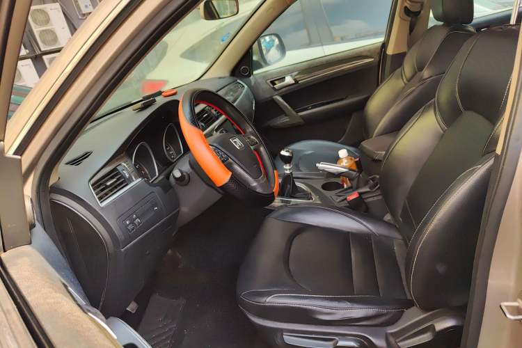 Used Zotye T600 2015 1.5T Manual Luxury Model Left Front Seat