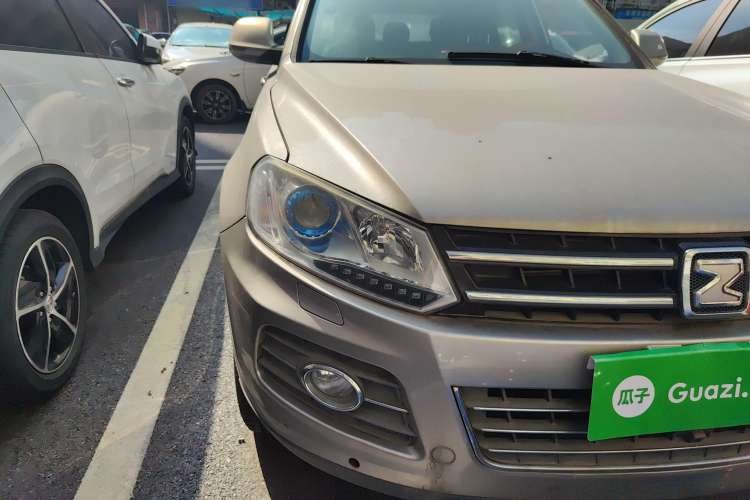 Used Zotye T600 2015 1.5T Manual Luxury Model Right Front Headlight
