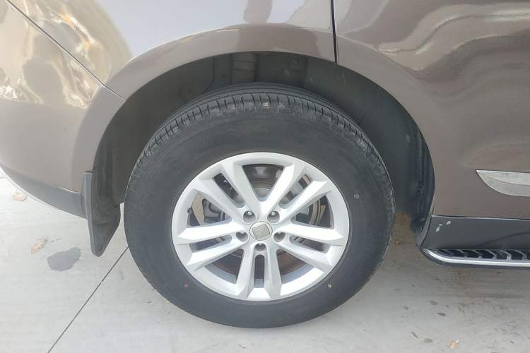 Used Zotye T600 2015 1.5T Manual Luxury Model Right Rear Wheel Hub