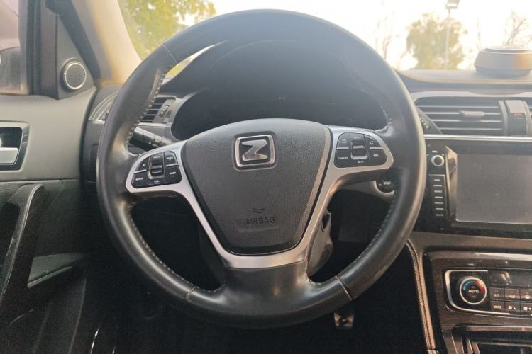Used Zotye T600 2015 2.0T DCT Prestige Edition Steering Wheel