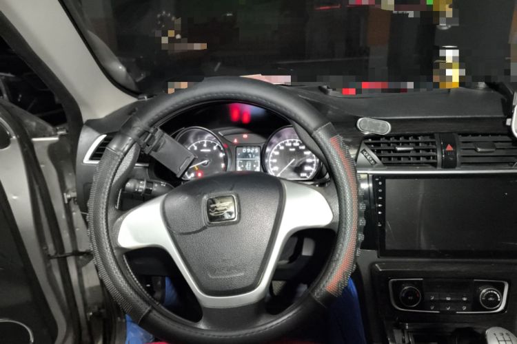 Used Zotye T600 2015 Family Edition 2.0T Manual Elite Version Steering Wheel