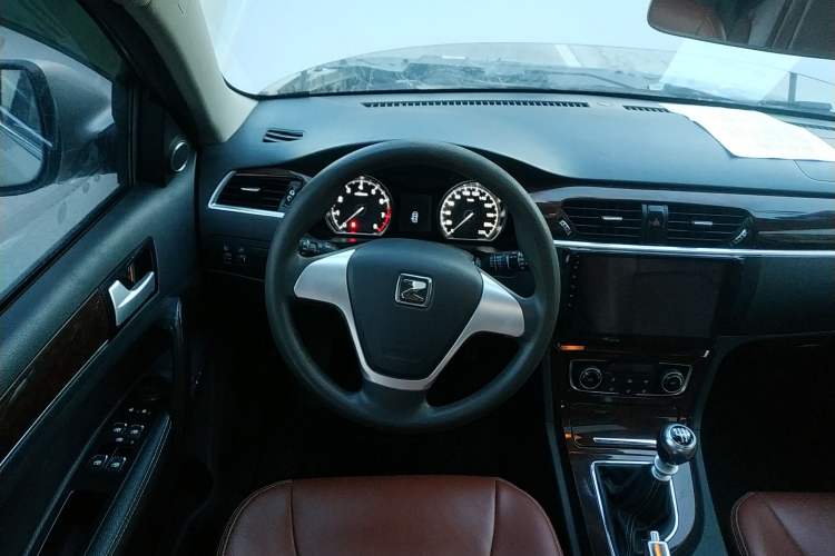 Used Zotye T600 2015 1.5T Manual Elite Model Steering Wheel