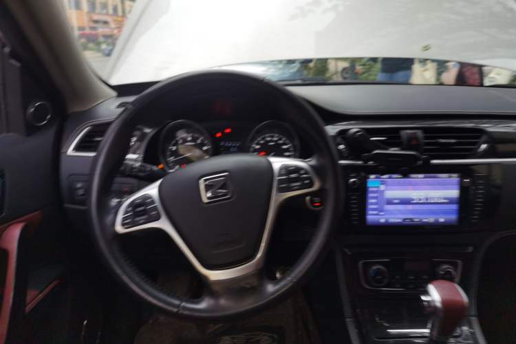 Used Zotye T600 2015 2.0T DCT Luxury Version Steering Wheel