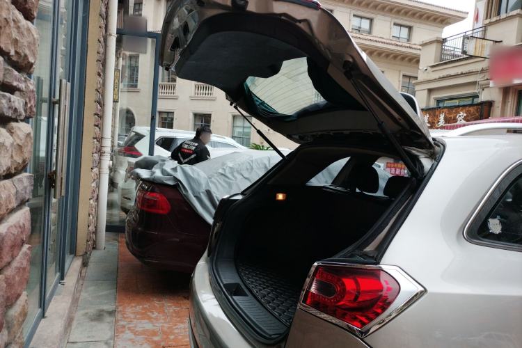 Used Zotye T600 2015 1.5T Manual Luxury Model Trunk