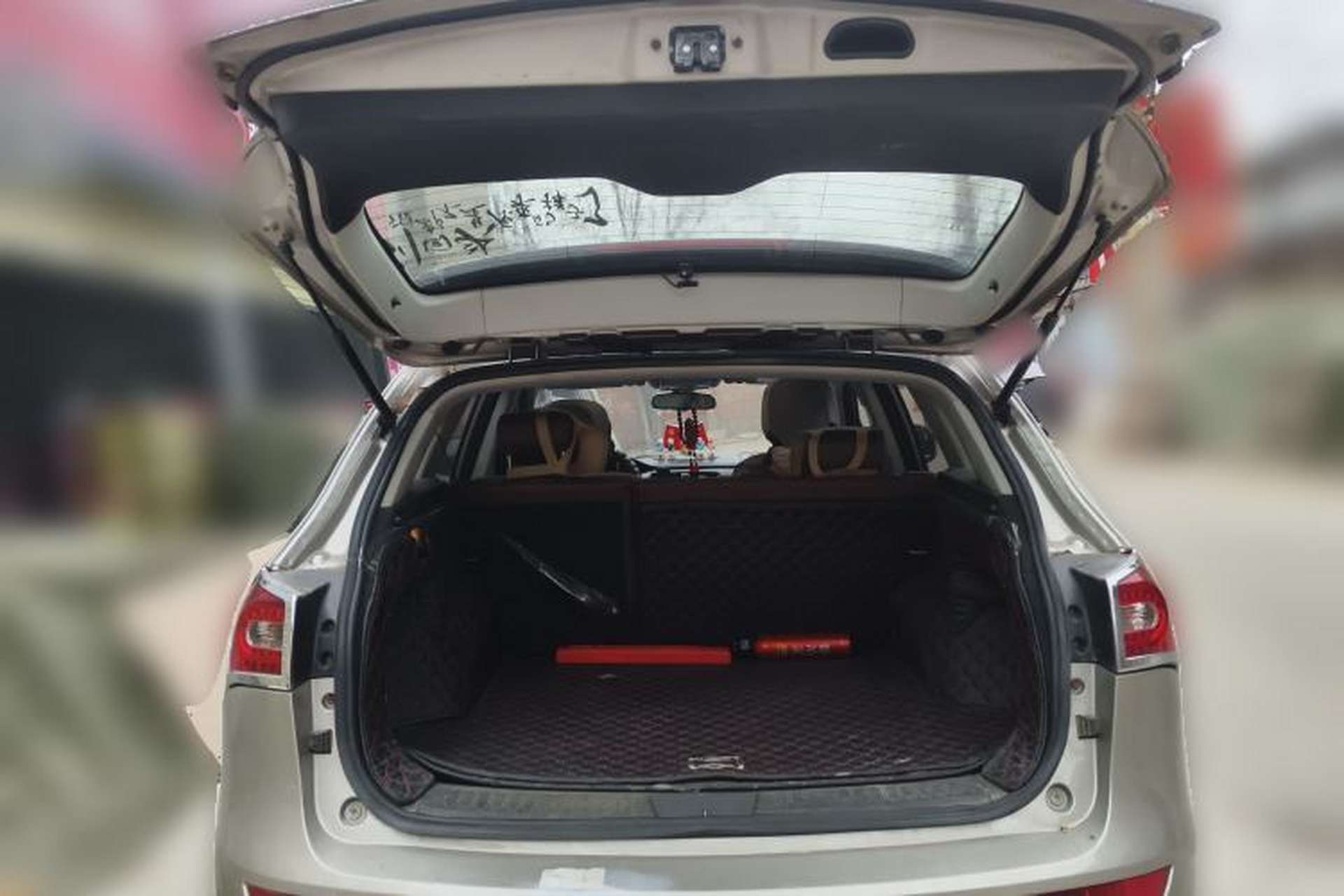 Used Zotye T600 2015 2.0T DCT Prestige Edition Trunk