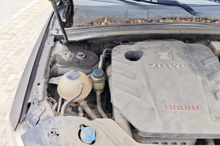 Used Zotye T600 2015 2.0T DCT Prestige Edition Engine Bay Right