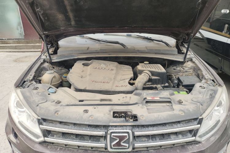 Used Zotye T600 2015 Family Edition 2.0T Manual Luxury Version Engine Bay