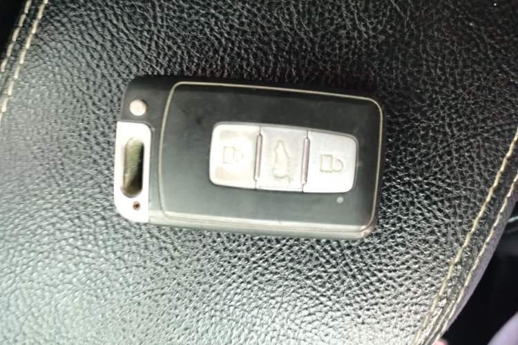 Used Zotye T600 2015 1.5T Manual Luxury Model Vehicle Key