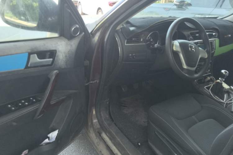 Used Zotye T600 2015 1.5T Manual Elite Model Driver Seat