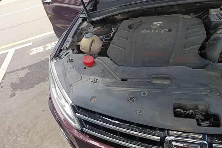 Used Zotye T600 2015 2.0T DCT Prestige Edition Engine Bay Right
