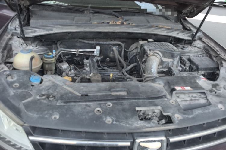 Used Zotye T600 2015 1.5T Manual Elite Model Engine Bay