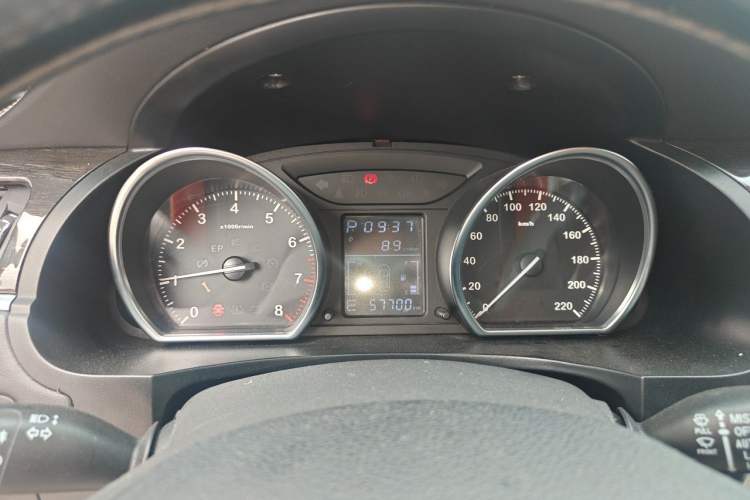 Used Zotye T600 2015 2.0T DCT Prestige Edition Instrument Cluster
