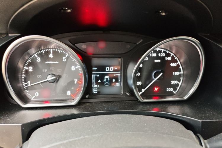 Used Zotye T600 2015 2.0T DCT Prestige Edition Instrument Cluster