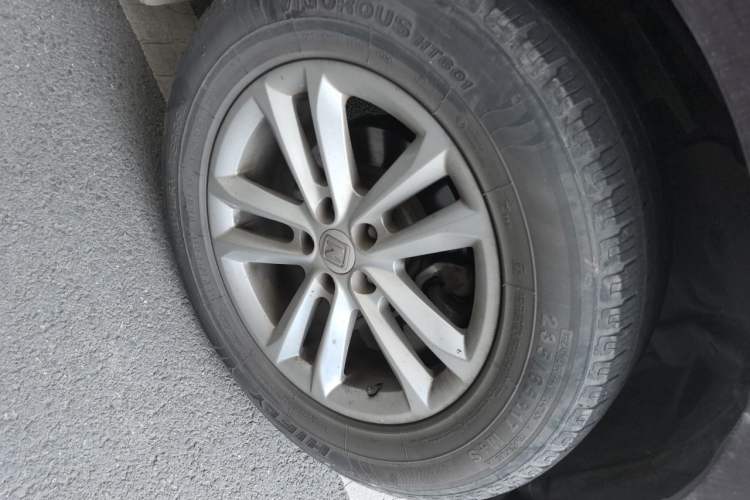 Used Zotye T600 2015 1.5T Manual Elite Model Right Front Wheel Hub