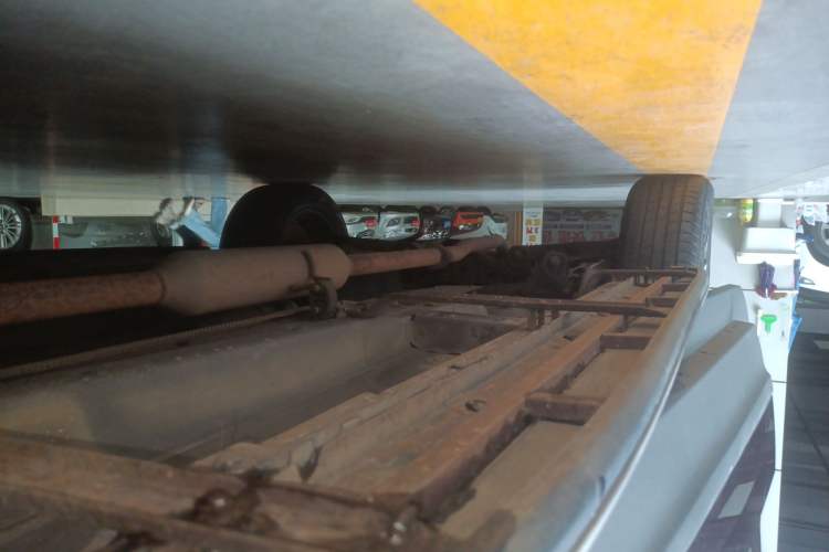Used Zotye T600 2015 2.0T DCT Prestige Edition Right Side Sill