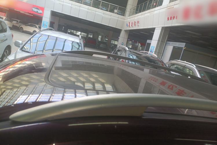 Used Zotye T600 2015 2.0T DCT Prestige Edition Roof