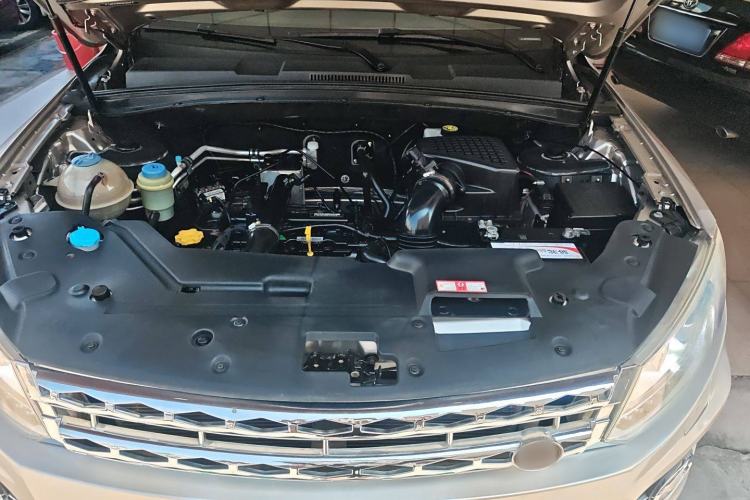 Used Zotye T600 2015 1.5T Manual Luxury Model Engine Bay