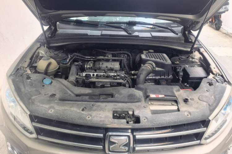 Used Zotye T600 2015 Family Edition 2.0T Manual Elite Version Engine Bay