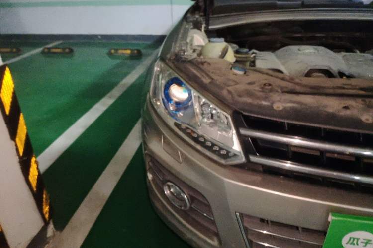 Used Zotye T600 2015 1.5T Manual Elite Model Right Front Headlight