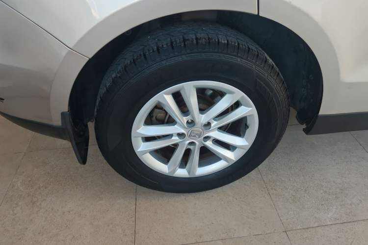 Used Zotye T600 2015 1.5T Manual Luxury Model Right Rear Wheel Hub
