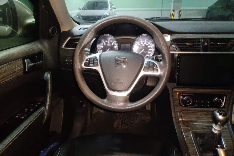 Used Zotye T600 2015 1.5T Manual Elite Model Steering Wheel