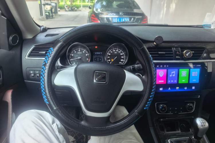 Used Zotye T600 2015 Family Edition 2.0T Manual Elite Version Steering Wheel