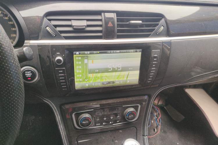Used Zotye T600 2015 2.0T Manual Luxury Version Audio And AC Panel