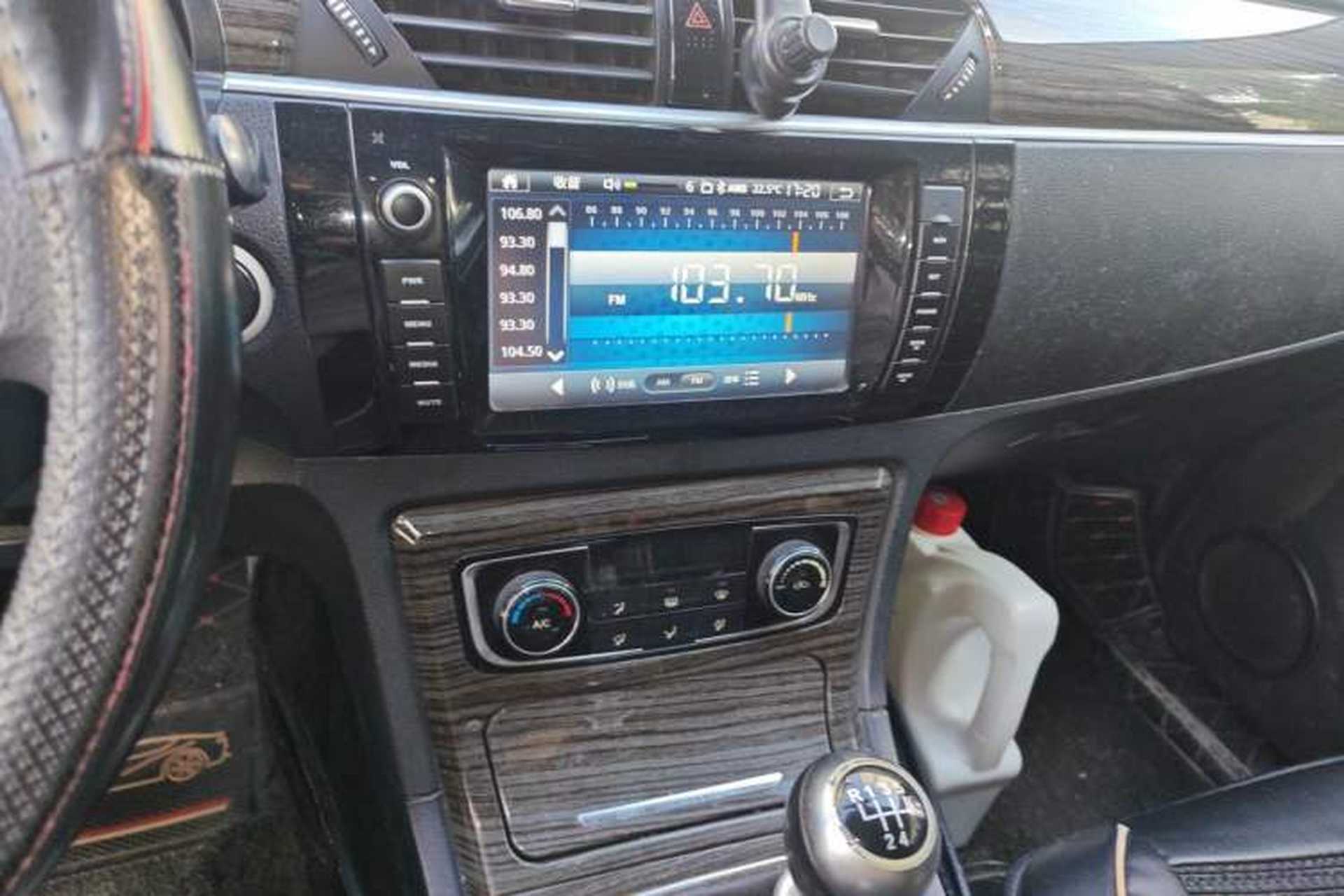 Used Zotye T600 2015 1.5T Manual Elite Model Audio And AC Panel