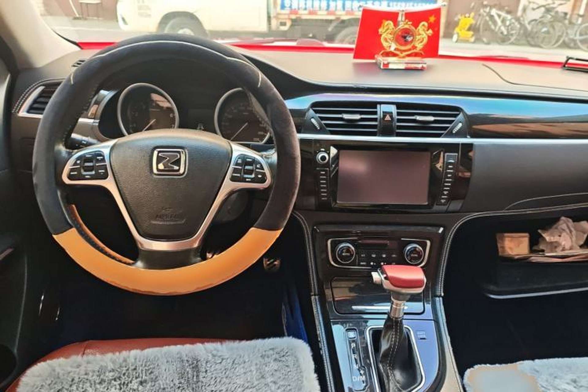 Used Zotye T600 2015 2.0T DCT Luxury Version Center Console