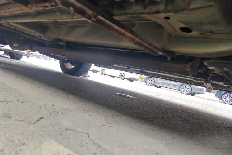 Used Zotye T600 2015 1.5T Manual Elite Model Chassis Front Right