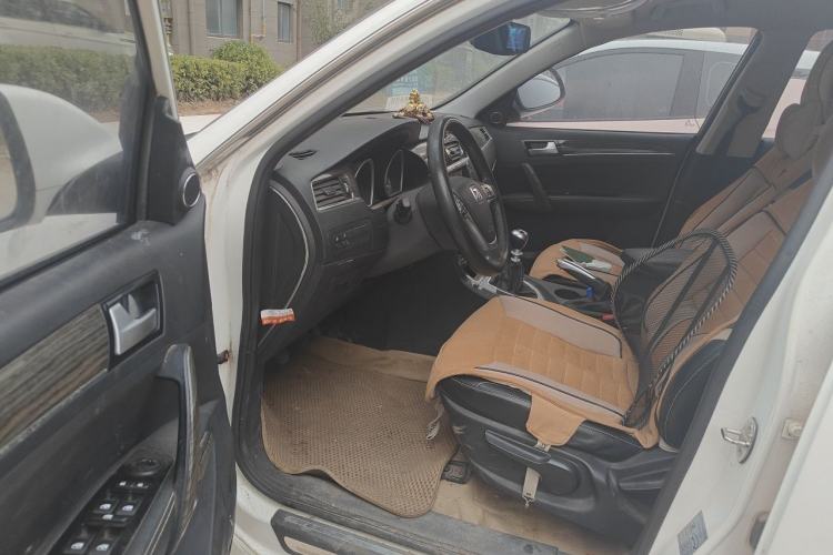 Used Zotye T600 2015 1.5T Manual Luxury Model Driver Seat