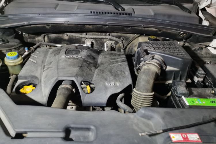 Used Zotye T600 2015 1.5T Manual Flagship Model Engine Bay