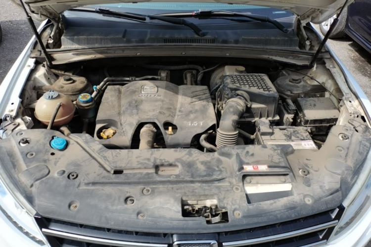 Used Zotye T600 2015 1.5T Manual Luxury Model Engine Bay