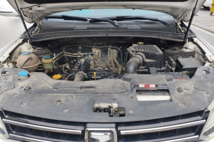 Used Zotye T600 2015 Family Edition 2.0T Manual Luxury Version Engine Bay