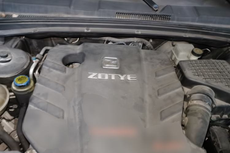 Used Zotye T600 2015 2.0T DCT Prestige Edition Engine Bay